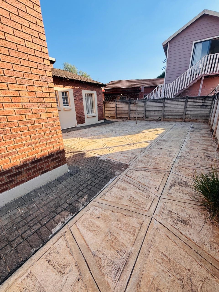 3 Bedroom Property for Sale in Protea Park North West